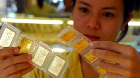 Bullion restriction takes effect; rings in high demand