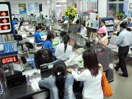 Vietnam may start buying bad debt in Q1: newspaper