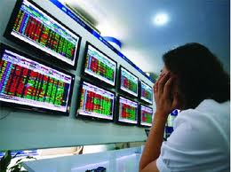 Stock trades battle headwinds