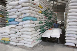 Farmers lose out on rice deal