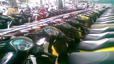 Motorbikes unsold, factory put on sale, satellite producers worried stiff