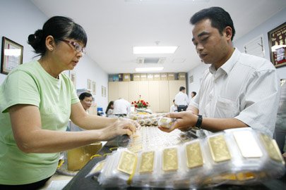 Bank now offers gold accounts