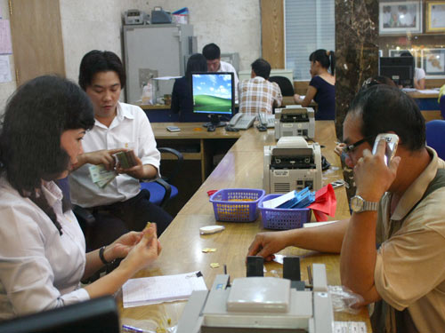 State Bank hopes gold will lose its sheen in Viet Nam