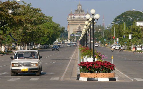 IMF commends Laos' sound economic policies