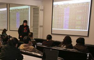 Bank shares lead market rise
