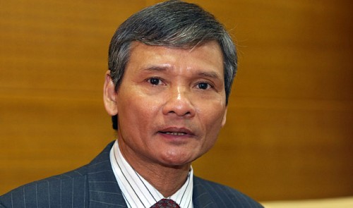 Vietnam should allow foreigners to buy houses: official