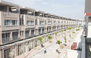 Real estate market targets low-income earners to stir economy