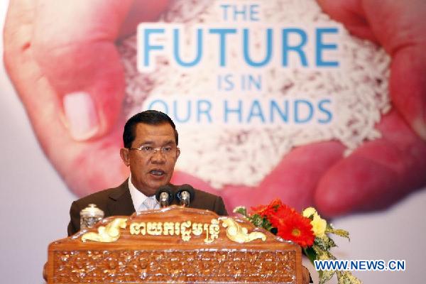 Cambodia's economy grows by 7.3% in 2012: PM