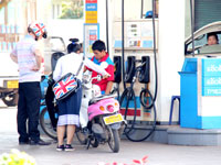 Import tax cut urged over fuel price hike pressure