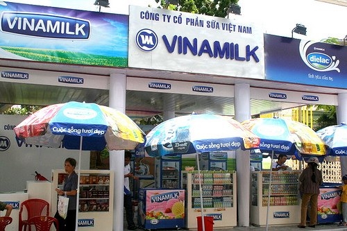 Vinamilk wants to take over U.S. milk firm