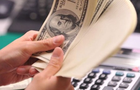 State bank raises price of US dollar