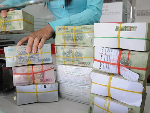 Deposit interest rates once again break the ceiling