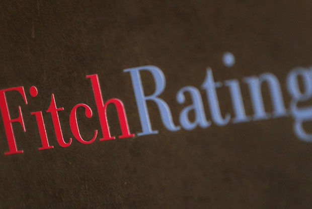 Fitch: Vietnam relatively resilient, but banking remains a drag