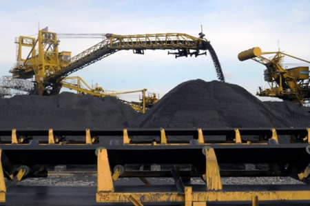 Vinacomin outlines ambitious end of year coal export target