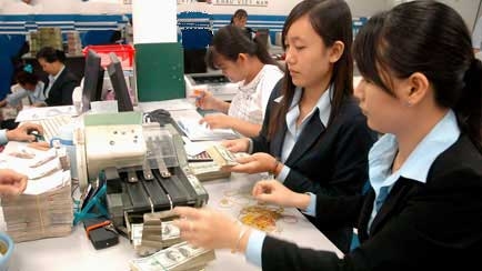 Vietnam in top 10 overseas remittance recipients