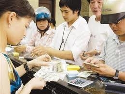 Vietnam makes big leap in non-dollarization