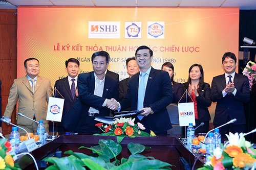 SHB teams up with construction firms