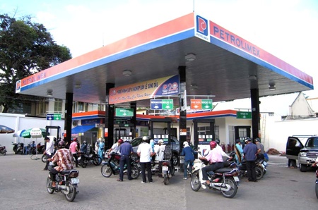 Petrol firms anticipate strong year