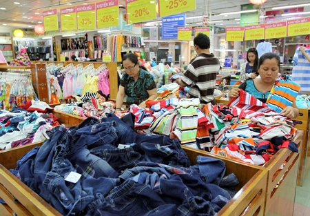 Retail sales rise 13% in January