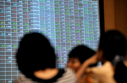 Shares gain on both bourses