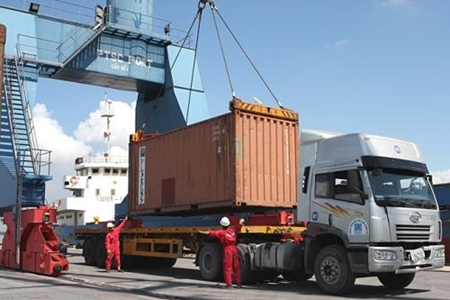 Viet Nam launches new logistics industry index