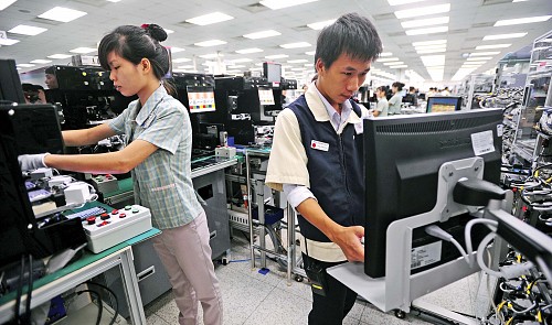 Vietnam earns $7.7bn from cellphone exports in first 4 months