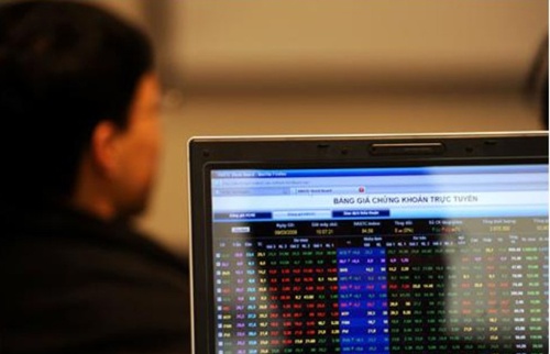 Shares rebound in morning trading