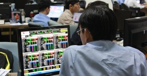 Shares continue to rise on stronger investor optimism