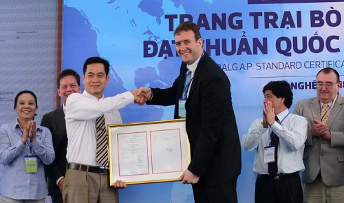 Vietnam dairy farm becomes 1st in SE Asia to earn Global G.A.P certificate