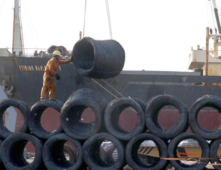 Solutions sought for steel importers
