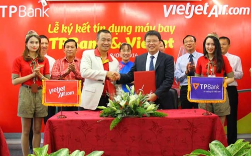 Tien Phong Bank lends $21m for VietJet expansion