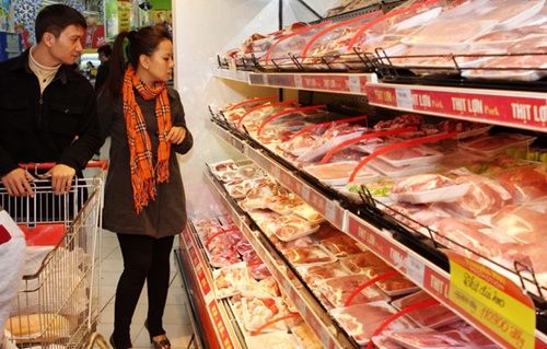VN reconsiders ban on French beef