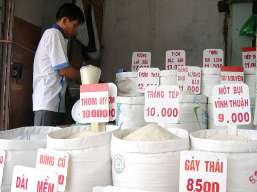 Government’s rice subsidies benefit foreign buyers only: survey