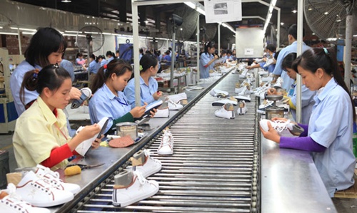 Vietnam trade surplus for 2014 hits $2b