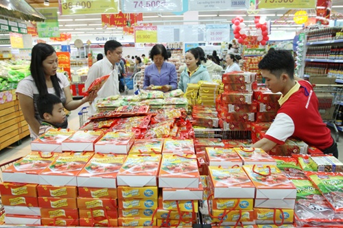 Purchasing power up as Tet festival nears