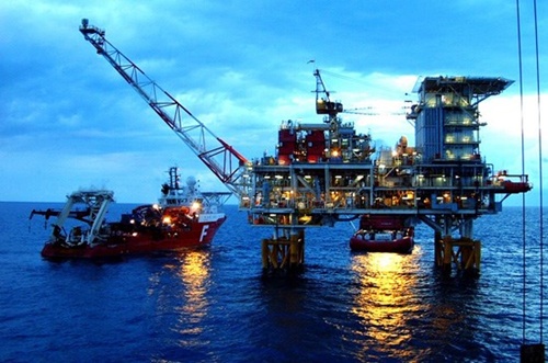 Appeal evaporates for oil, gas stocks