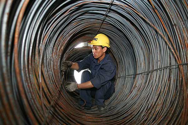 Fiercer competition looms in steel sector next year