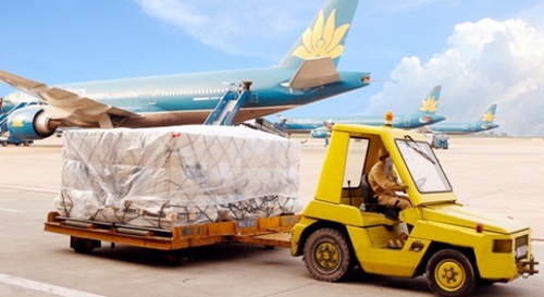 Noi Bai Cargo shares debut