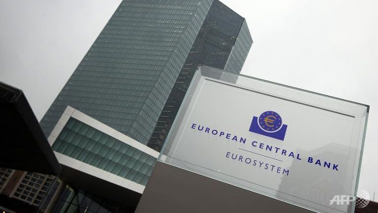 ECB stops banks using Greek debt as loan collateral