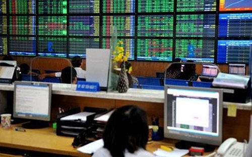 Shares fall as investors remain cautious