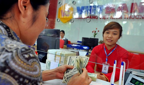 US dollar keeps appreciating despite Vietnam cbank’s stabilizing bid