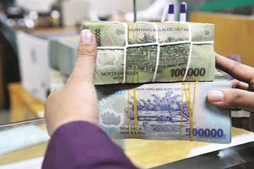 Ha Noi banks achieve half year's credit target