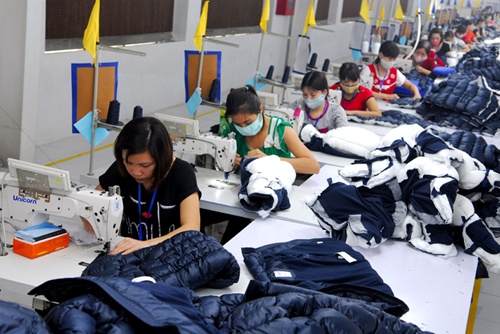 Garment exports rise in first six months