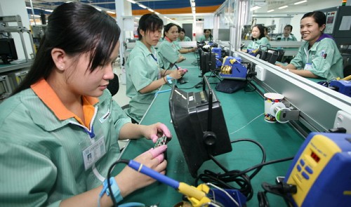 Vietnam’s GDP per capita to hit $2,200 by end of 2015: official