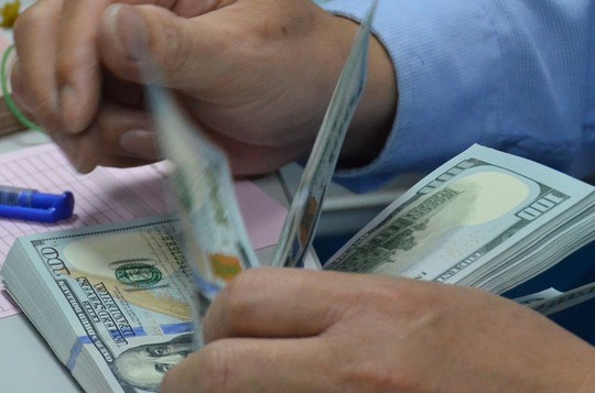 Vietnamese businesses prepare for US prime interest rate hike