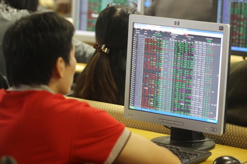 VN shares gain on TPP hopes progress