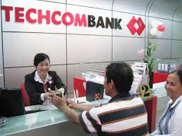 Moody's upgrades ratings of Techcombank to B2 from B3