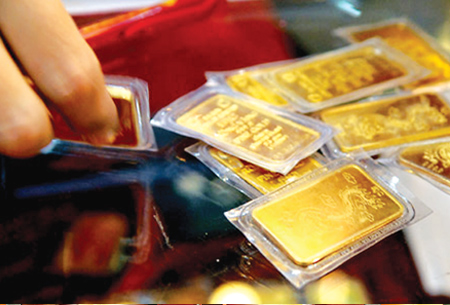 Gold prices fall for fourth consecutive day