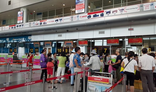 Vietnam airports operator seeks to raise $41 mln at IPO