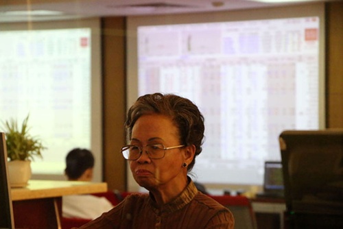 Local shares end four-day slump
